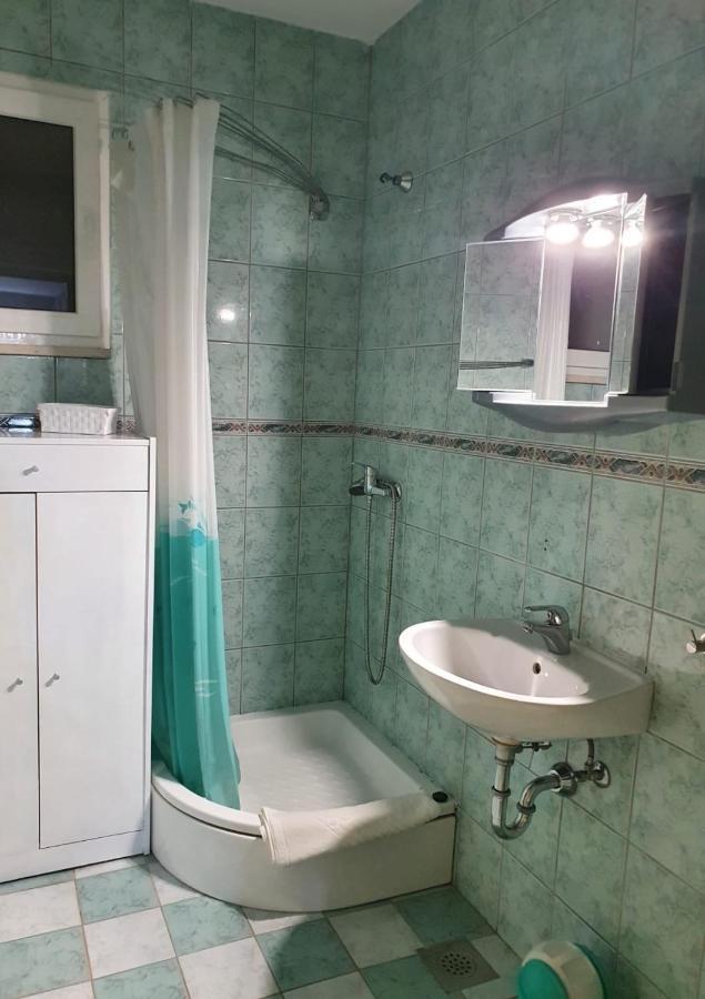 Apartmani Huljic Stari Grad  Extérieur photo